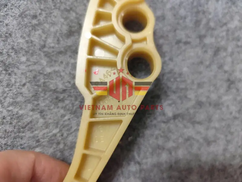 Máng tì cam audi Q5