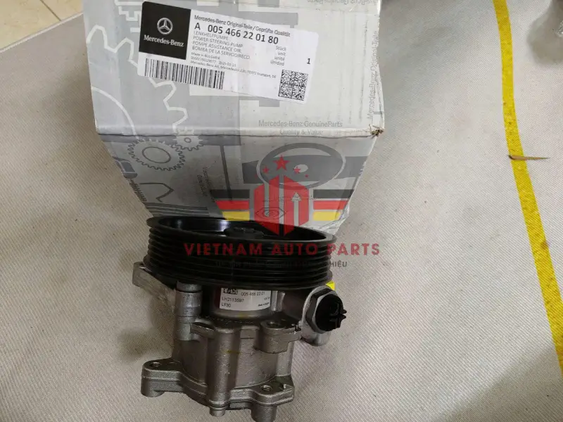 Bơm trợ lực lái mercedes GL450