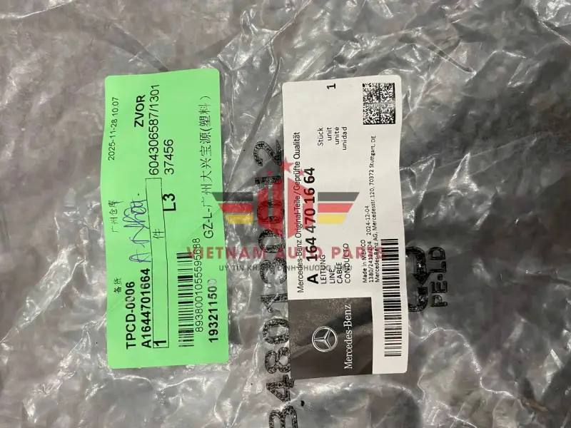 Ống xăng mercedes GL W164·