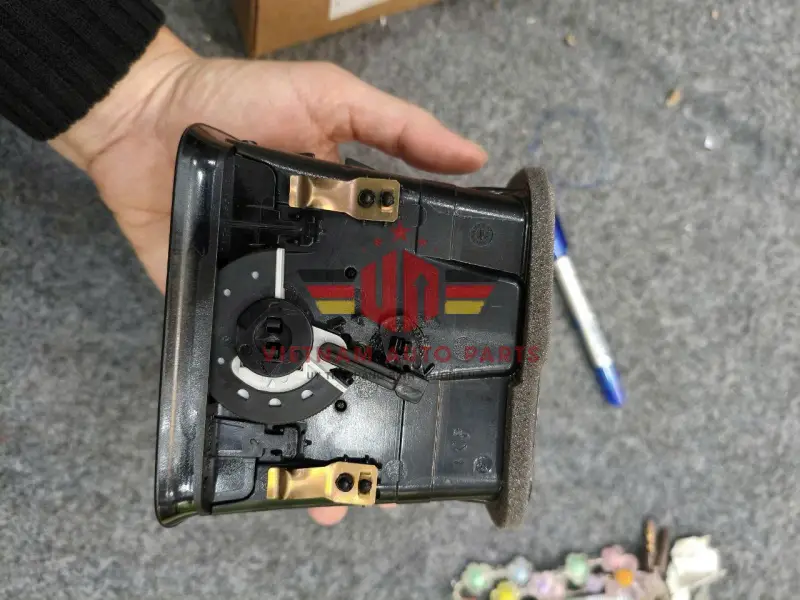 Cửa gió điều hòa mercedes GLE450