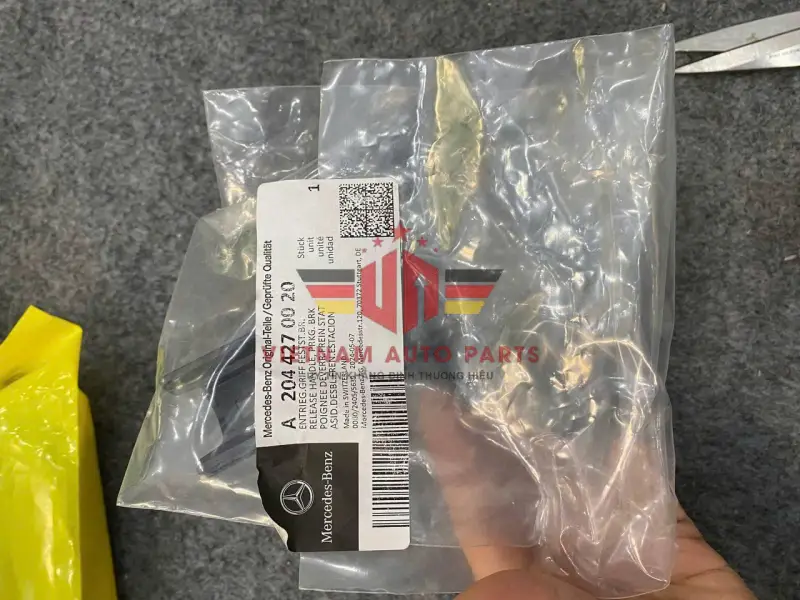 Tay giật phanh tay mercedes W204