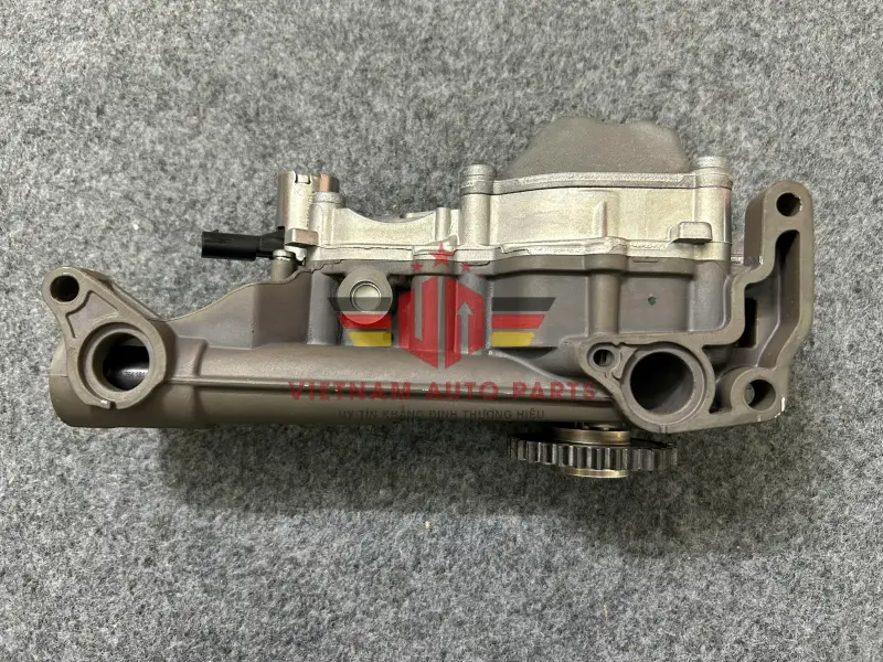 Bơm dầu máy mercedes GLC M274