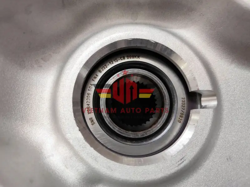 Ngoẵng moay ơ Land Rover L494