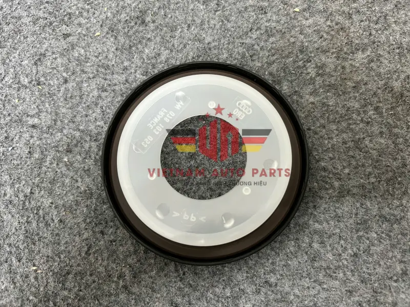 021103051C